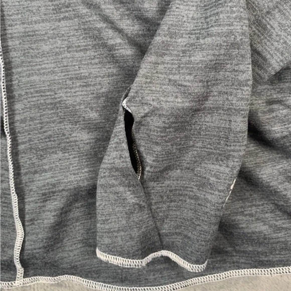 Free People FP Movement Right On Run Long Sleeve Shirt Black & Blue XSmall XS - Picture 9 of 15